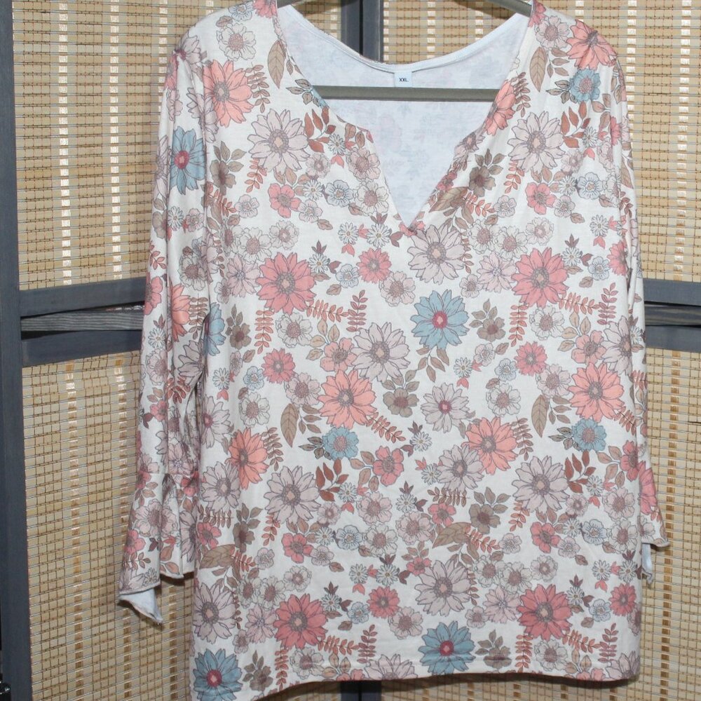 (No Brand) Floral Notched-neck Three Quarter Sleeves with Ruffle